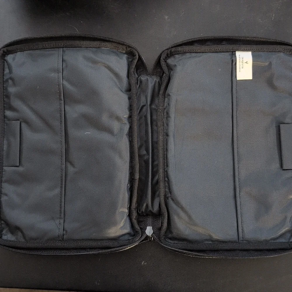 Black Vinyl Bible Cover Carry Case